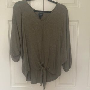 Olive green, daytrip, loose top